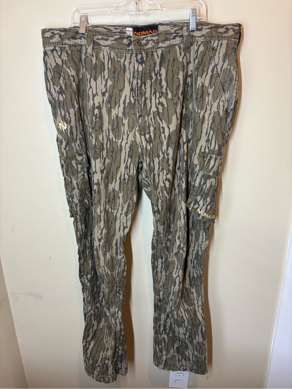 Nomad Men's Mossy Oak Bottomland Camo Cargo Hunting Pants, XXL
